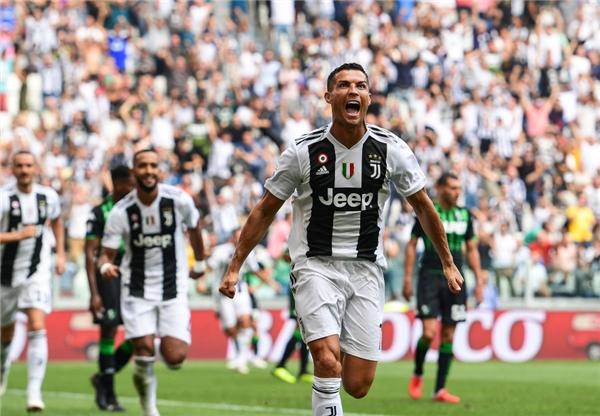 足坛最伟大的十大球星,我心中的足坛年度十大球星