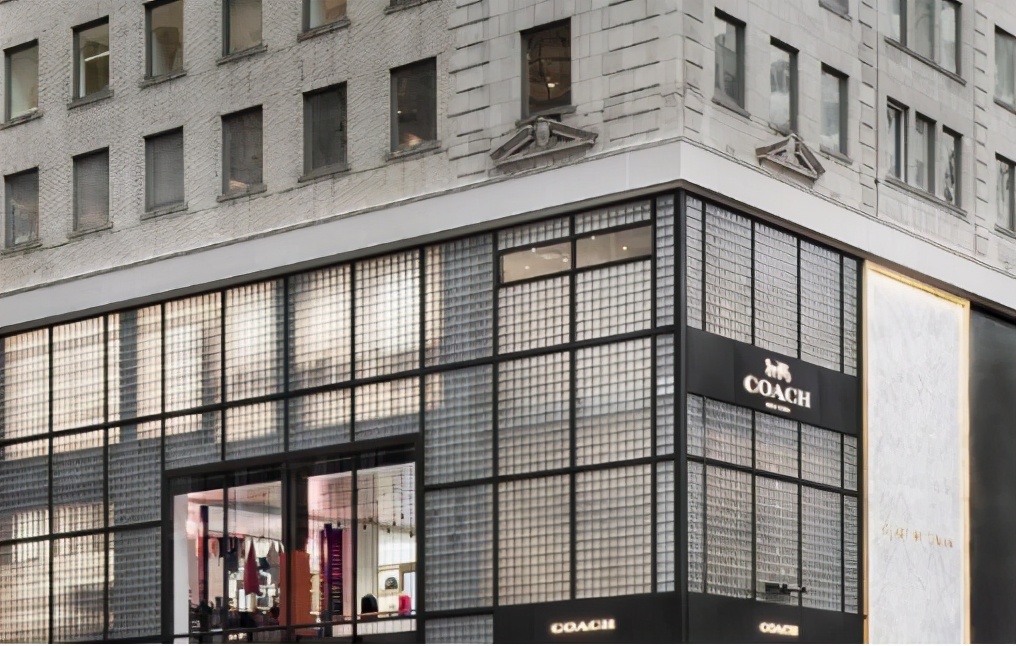 蔻驰coach经典款,蔻驰故事牌翻译