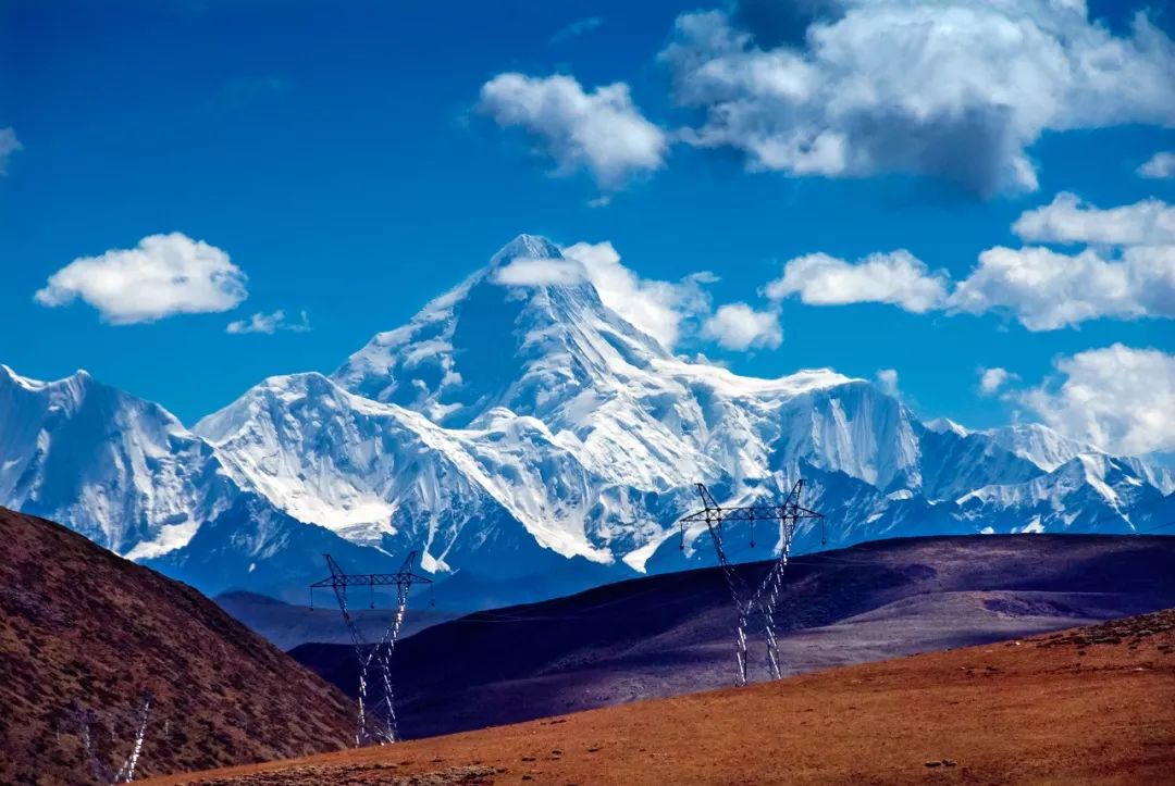 情歌故乡，格萨尔王故里，不去*藏西**就去梦中的香巴拉
