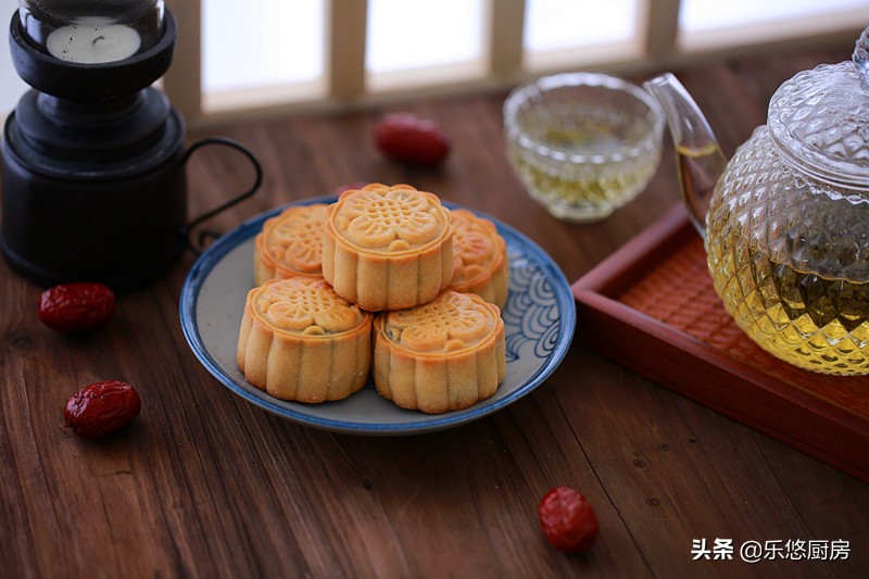 适合初学者做的枣泥月饼,从小爱吃豆沙包