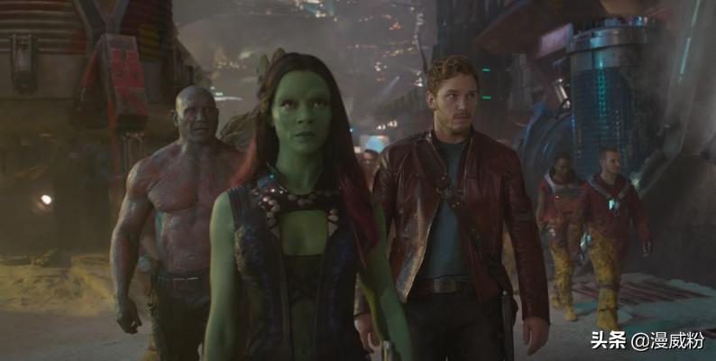 复联3卡魔拉让星爵开枪,复联四卡魔拉踢星爵