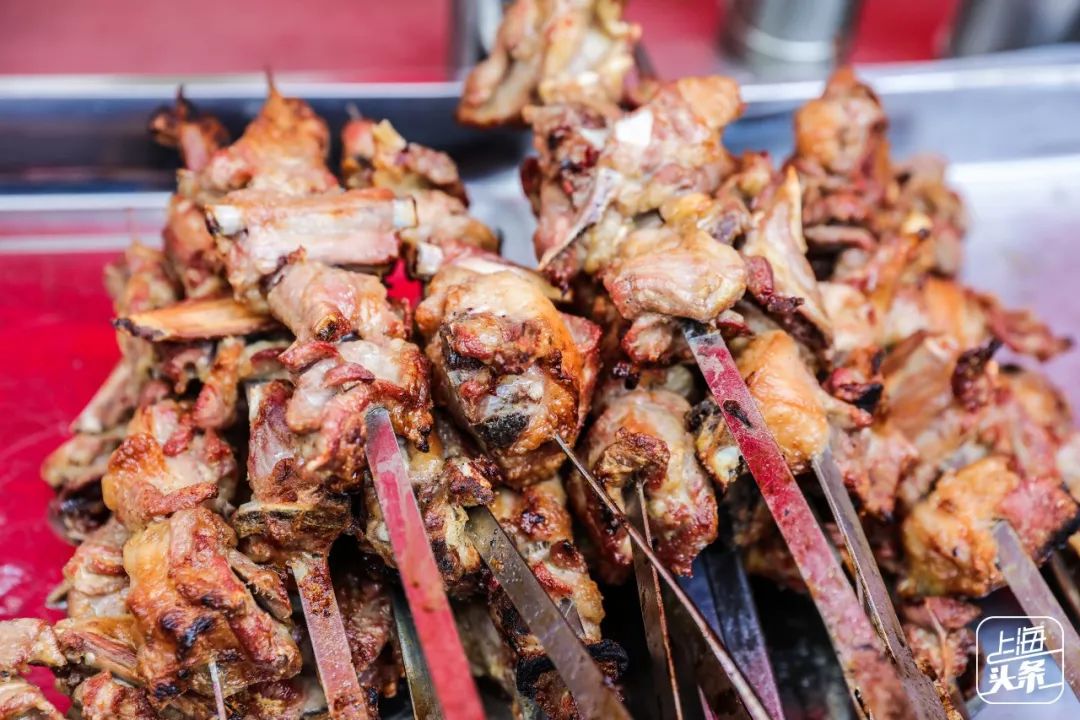 结棍！浦东版的“小*疆新**”美食一条街，让全上海人都羡慕