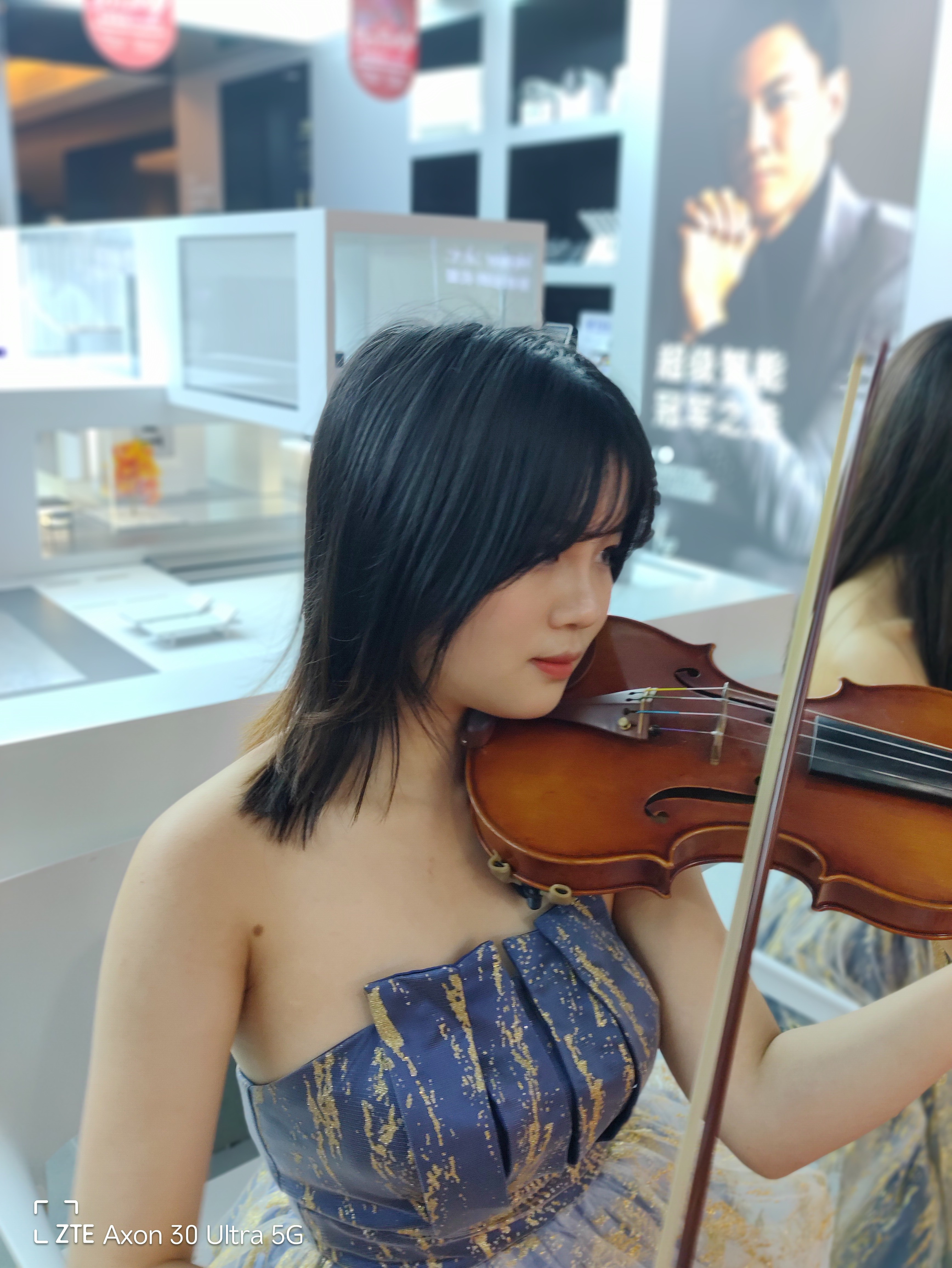 中兴axon30ultra和努比亚z30pro,中兴axon30ultra对比魅族18pro