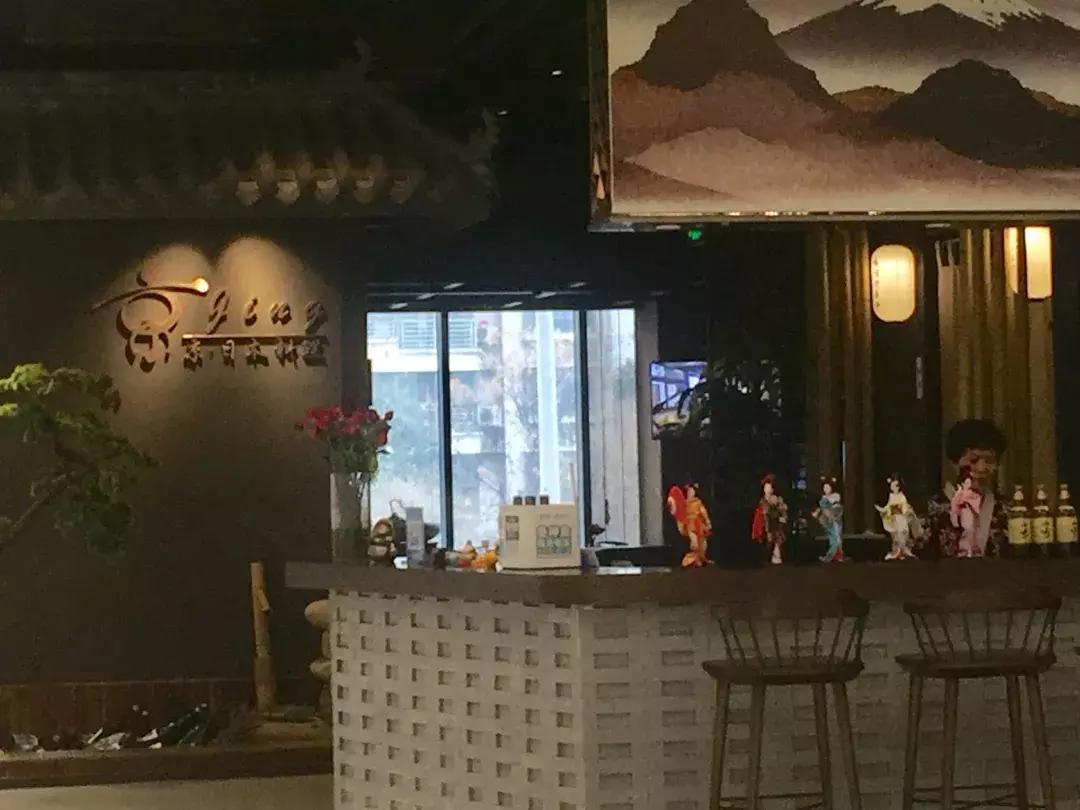 西安雁塔区兰岛广场美食,西安兰岛广场海鲜自助