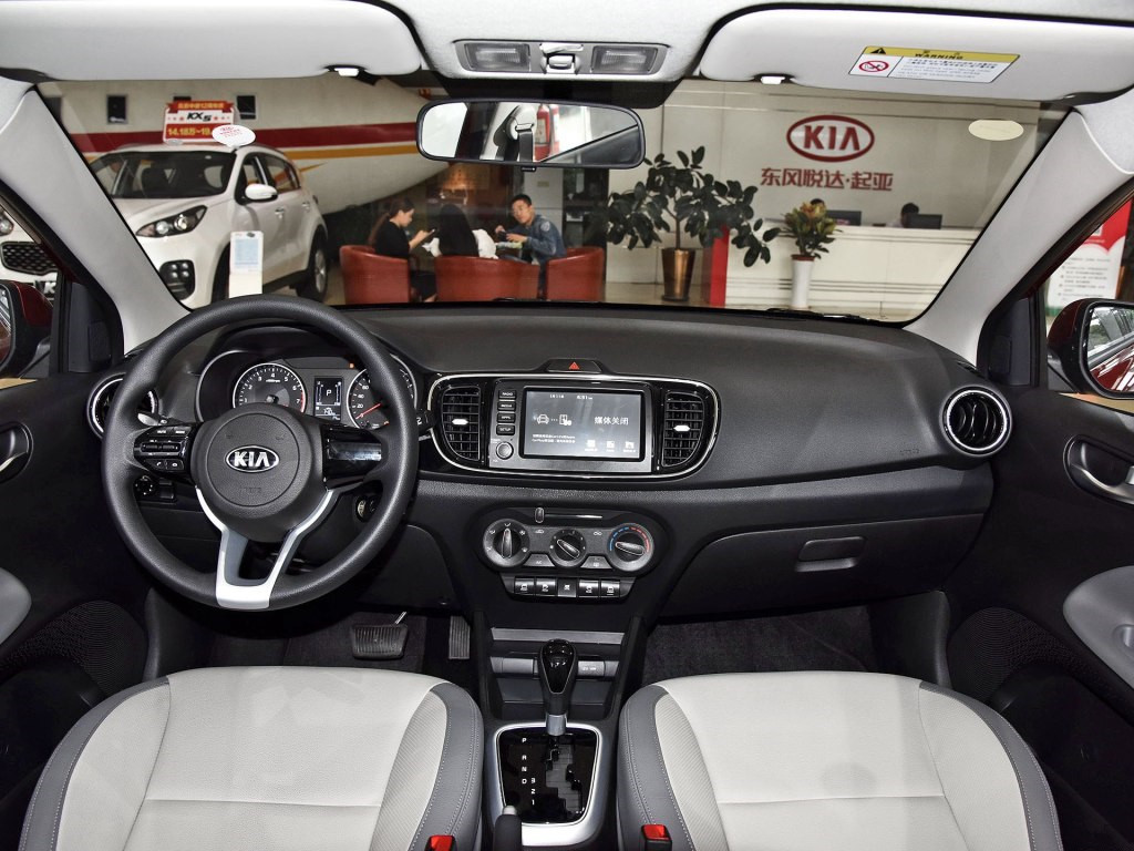 油耗不到5毛这两款车成居家首选,10万多买合资懂车的首选这3款