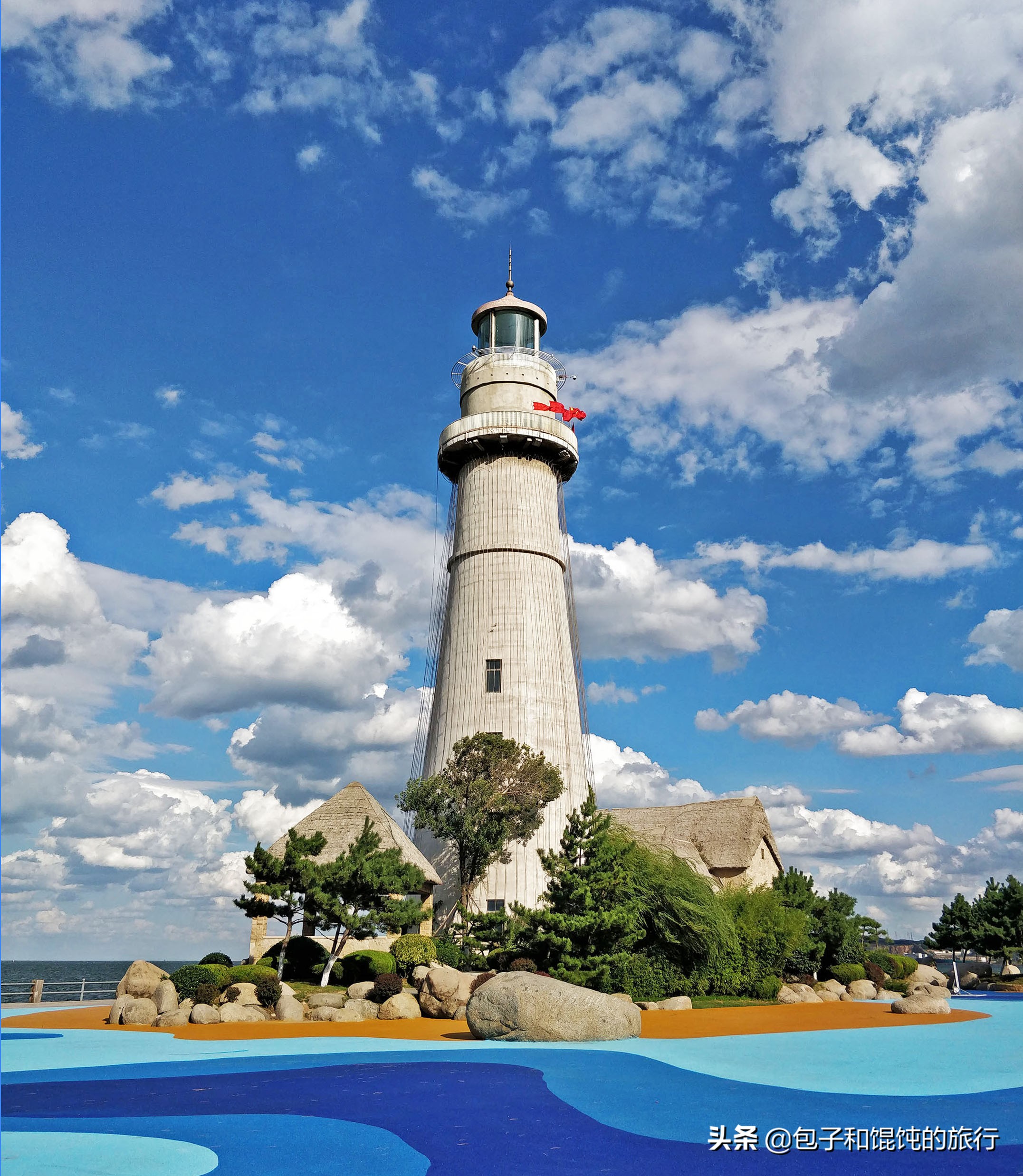 威海旅游红绿灯,威海市十字路口红绿灯通行方法
