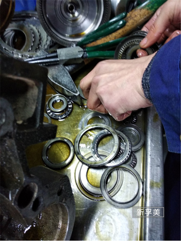 奥迪车变速箱打滑修复多少钱,奥迪a3变速箱坏了维修要多少钱