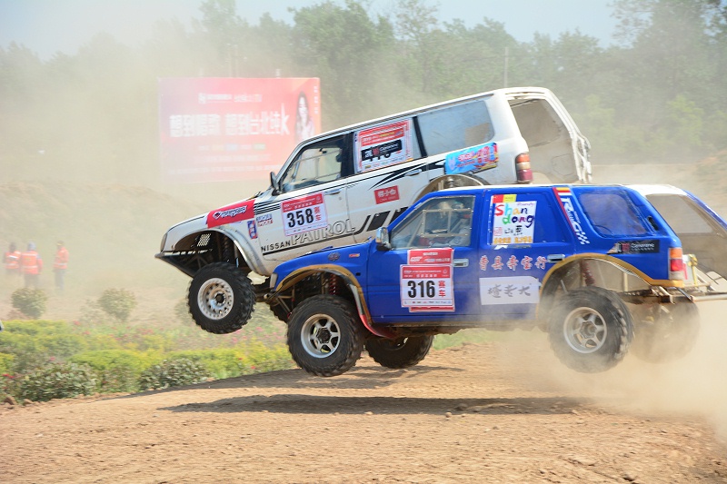 地区机油代理一年销量,机油代理商的利润有多大