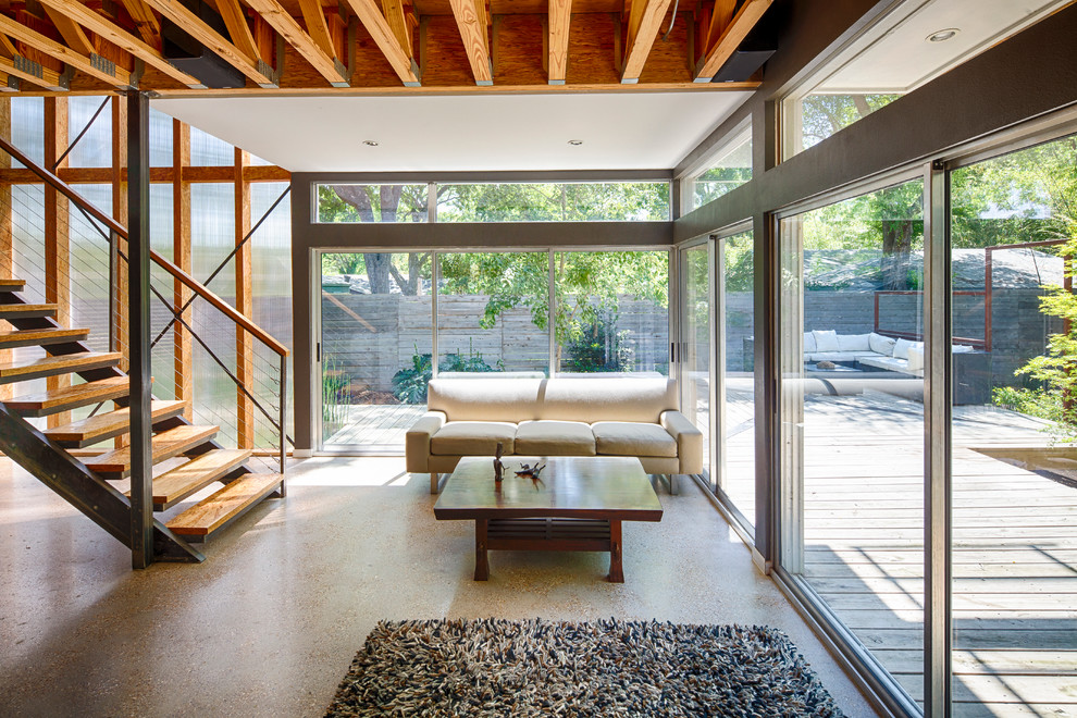 窗户防雨水进屋小技巧,简易防雨水飘进屋的方法