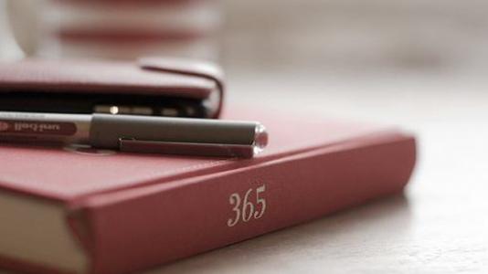 sci通讯作者英文格式,sci论文格式要求字体大小吗