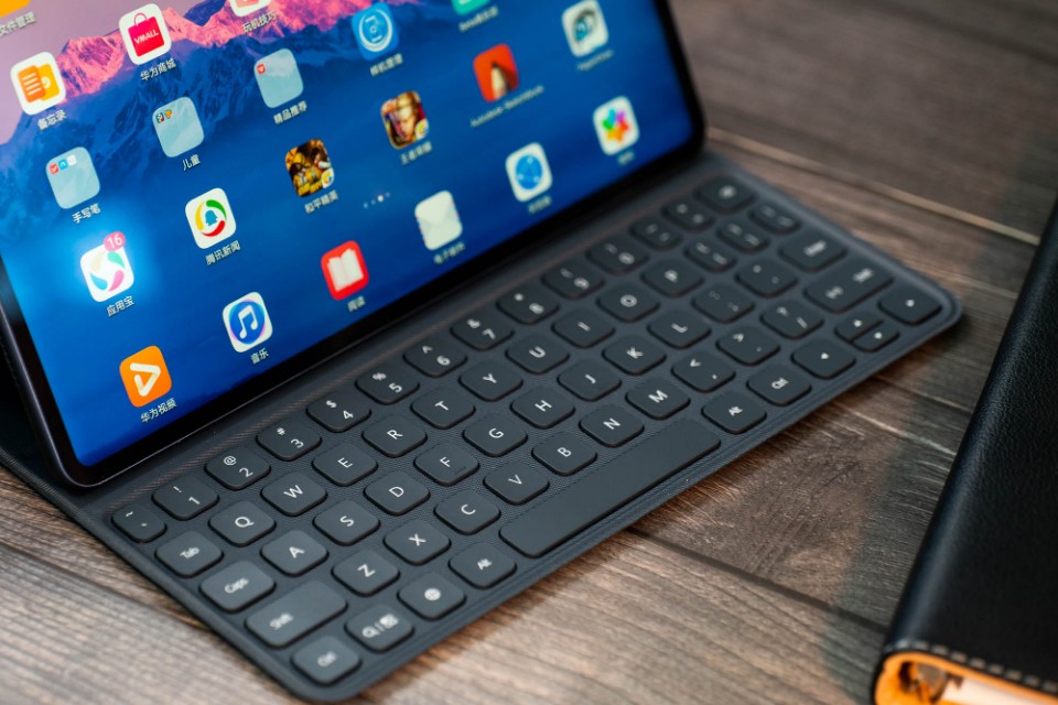 什么平板价格最低性能却很好,为什么平板比手机便宜