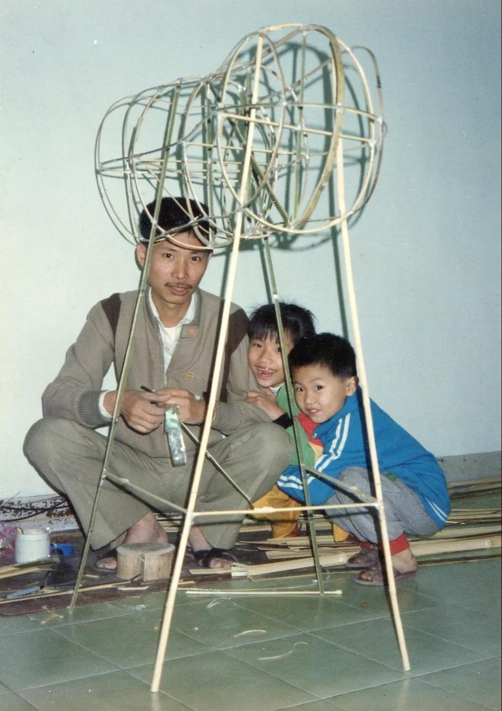 中国人烧给死人的纸扎,被法国博物馆收藏,老外:中国人太浪漫了