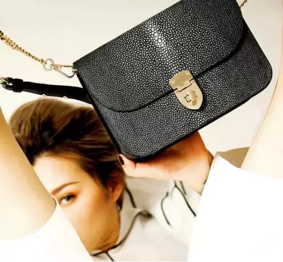 聚变手工皮具高端定制,皮具手工定制