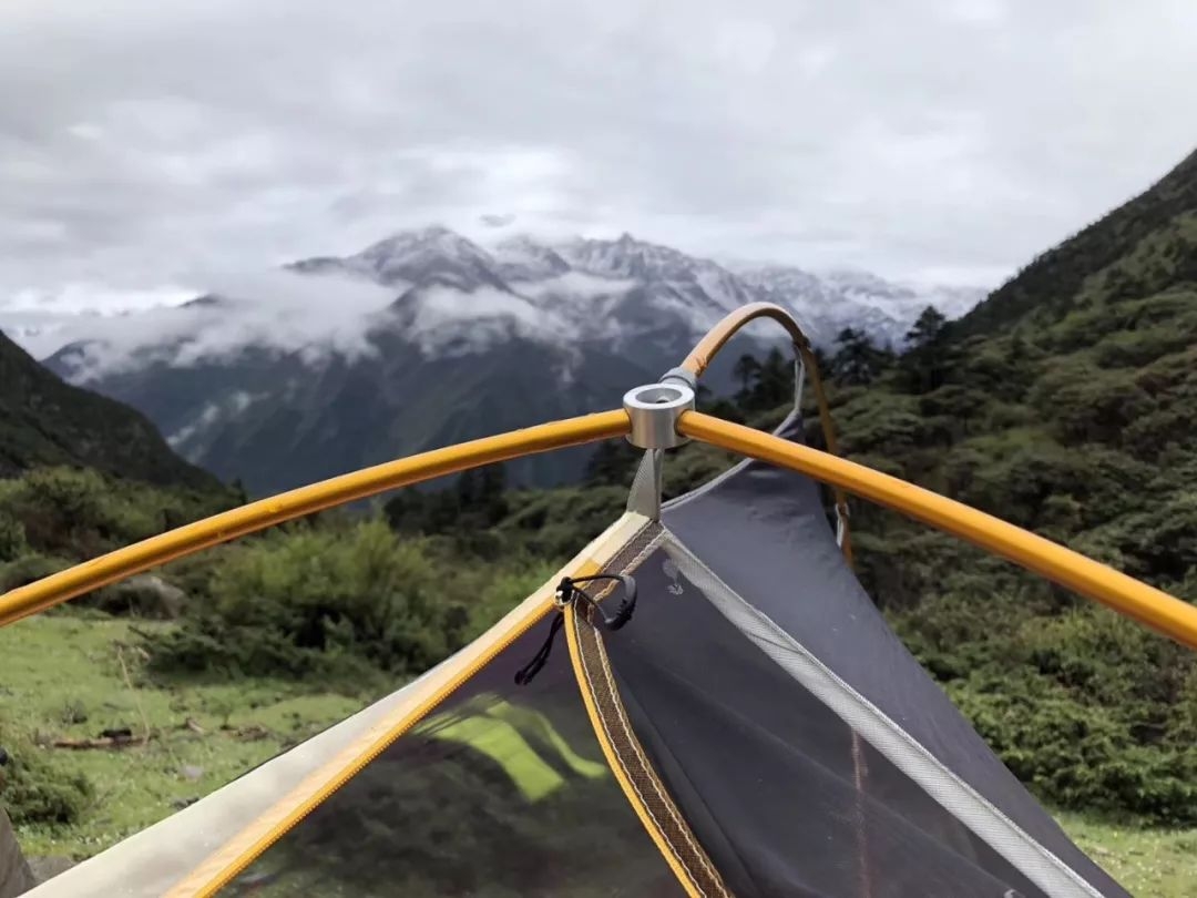 不挑地面的帐篷怎么选择,屋顶帐篷怎么选择