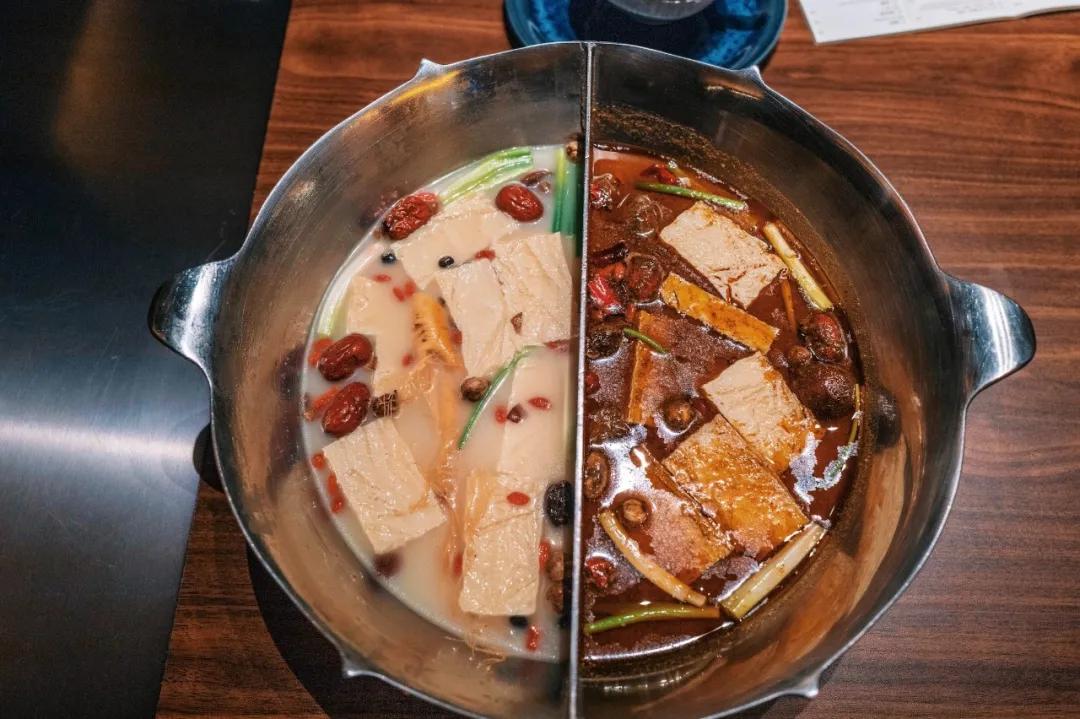 200元住总统套房,200块住酒店吃大餐