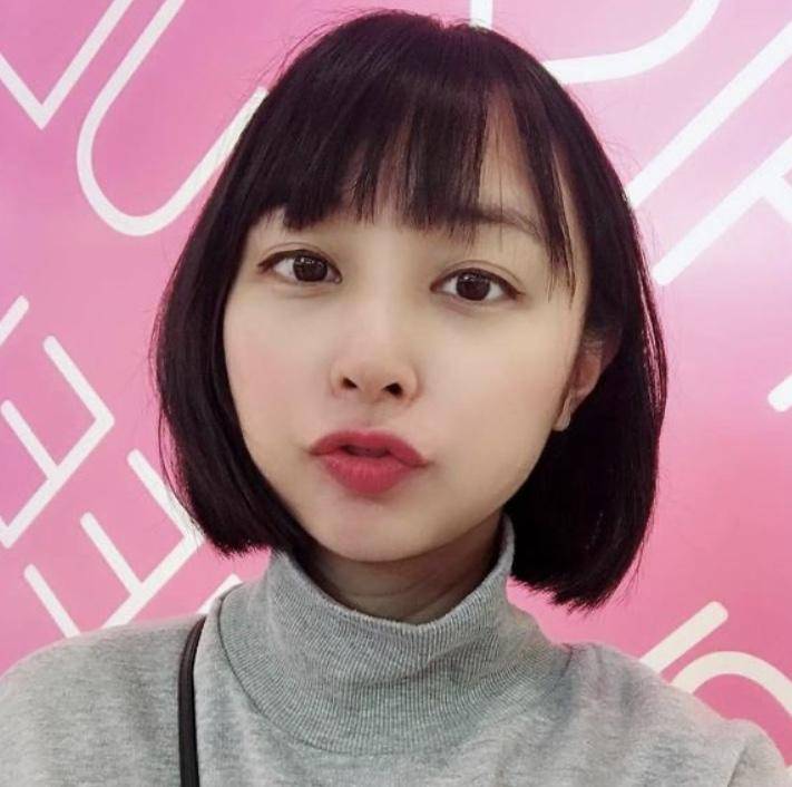 前TVB女星卖*人用成品**发家致富兼职做网红每月收入高达30万