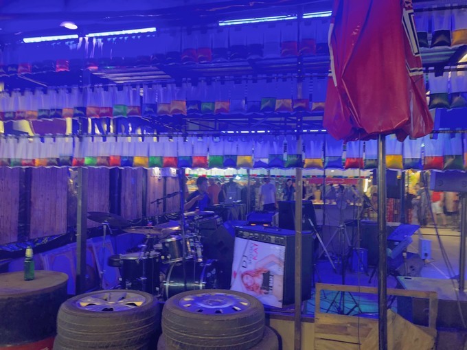 去泰国千万不要买的水果,去泰国必买的十款产品