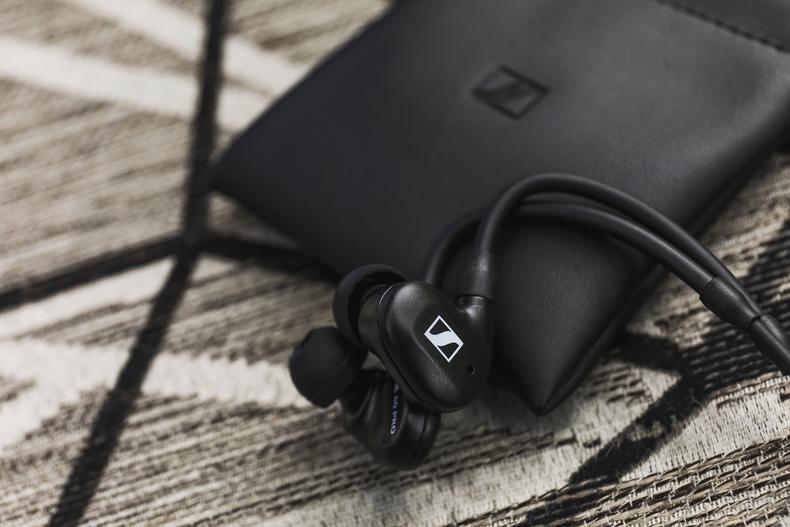 铁三角ls50is和森海塞尔ie40pro,森海塞尔ie40pro