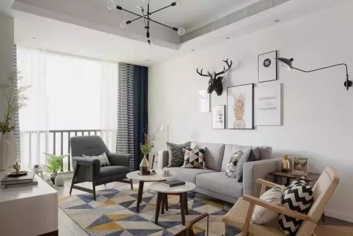 客厅吊灯选择,客厅吊灯怎么选择好的品牌