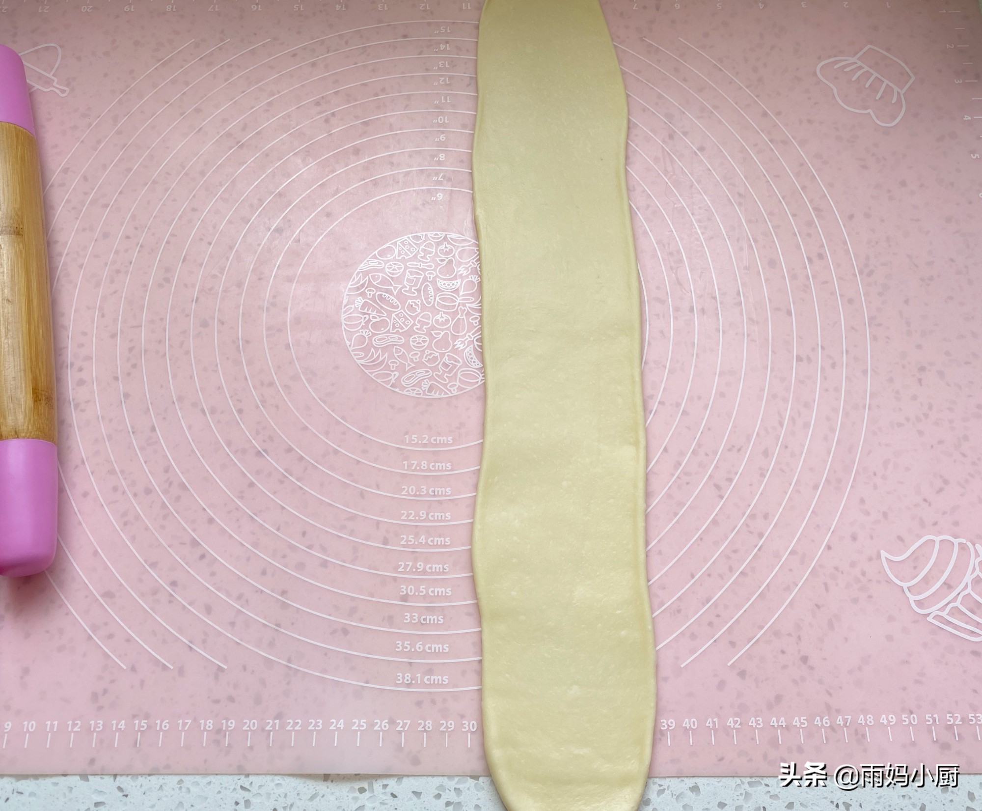 柔软拉丝吐司做法冷藏,最简单的吐司做法一次发酵