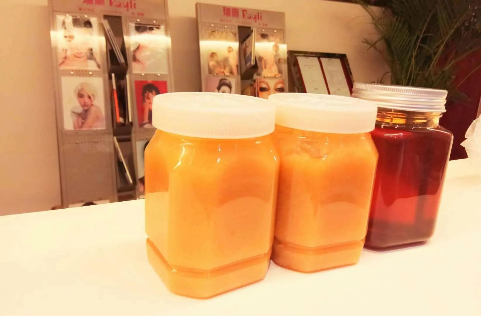 如何正确冲蜂蜜水视频,怎么冲蜂蜜水下火