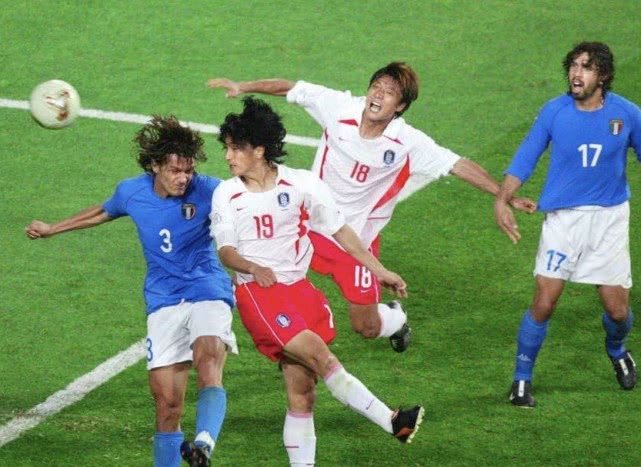 韩国足球员孙兴慜一条龙,安贞焕对孙兴慜的评价