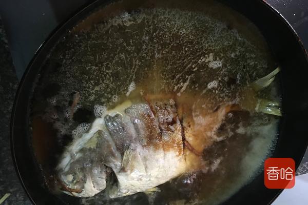 这鱼是“海里小人参”，1斤35，益气养血，护眼明目，贵点也值得