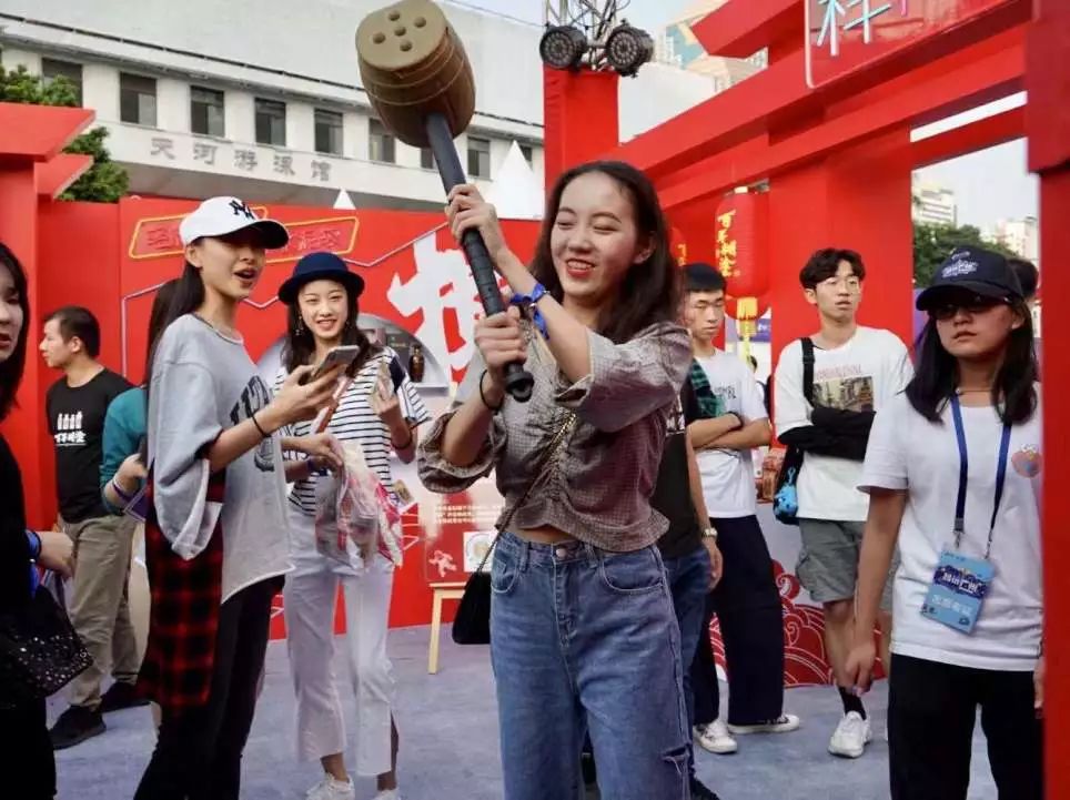 百年糊涂水泥袋有几个版本,潮fun双11