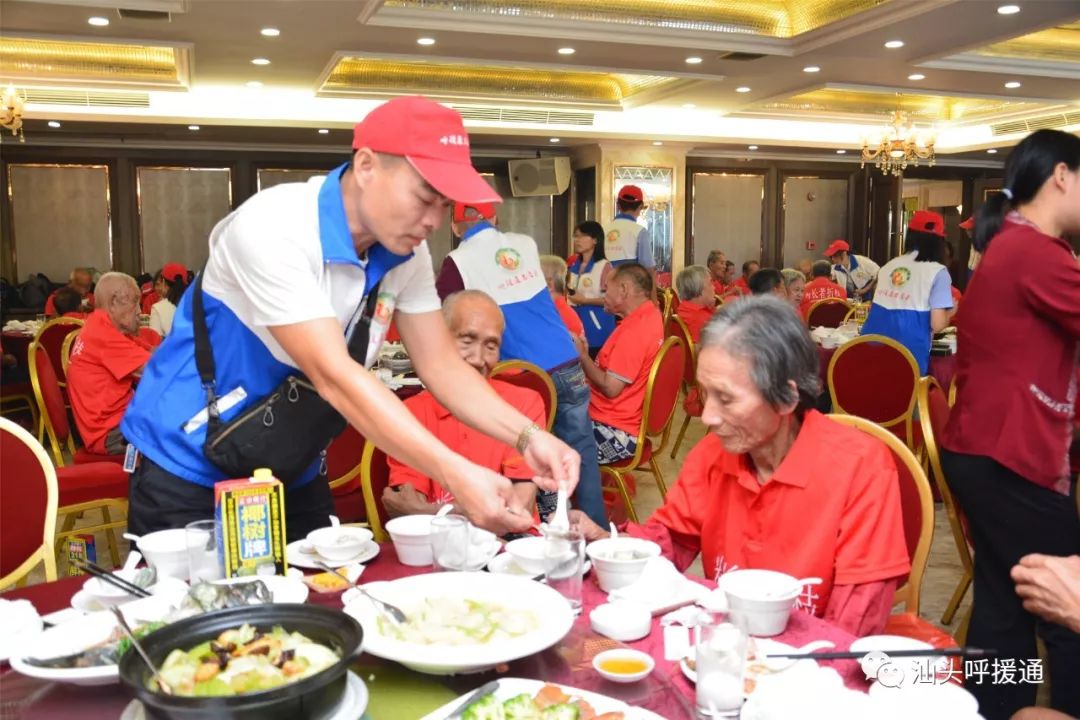 莫道桑榆晚为霞尚满天专访,莫道桑榆晚为霞尚满天央视解说