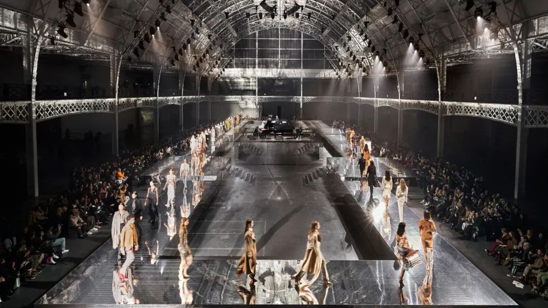 大牌burberry的包包,大牌但是又不是很贵的包包