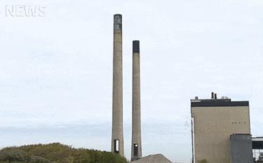 做饭液化气爆炸怎么办,做饭途中煤气罐冒火怎么回事