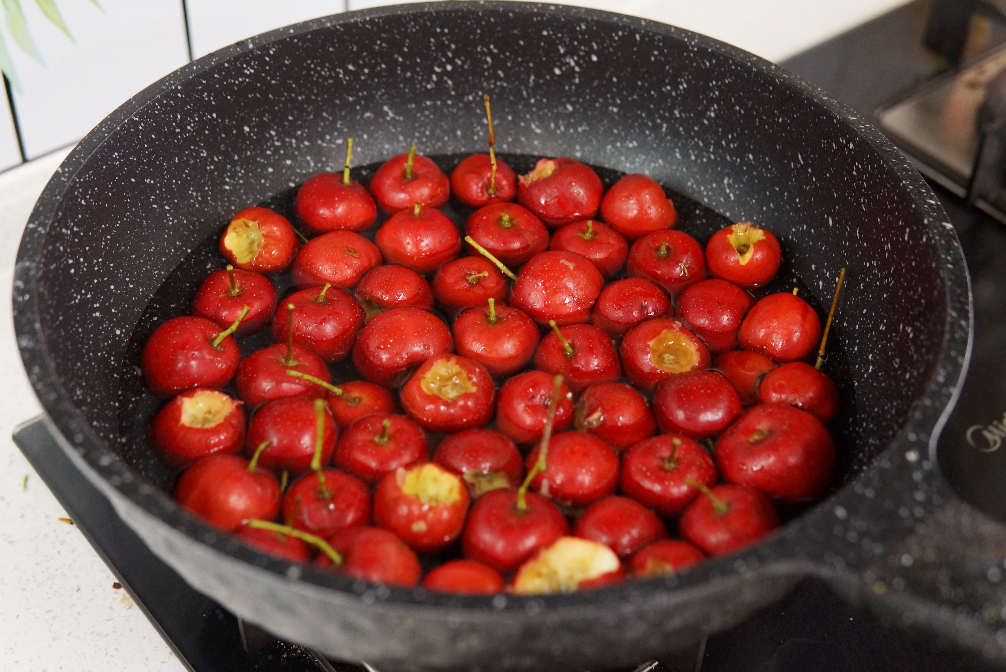 山楂糕多种制作方法,自己在家做山楂糕怎么做