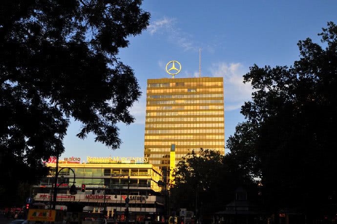 农村小伙自己制作一个小玩具,农村小伙做玩具视频