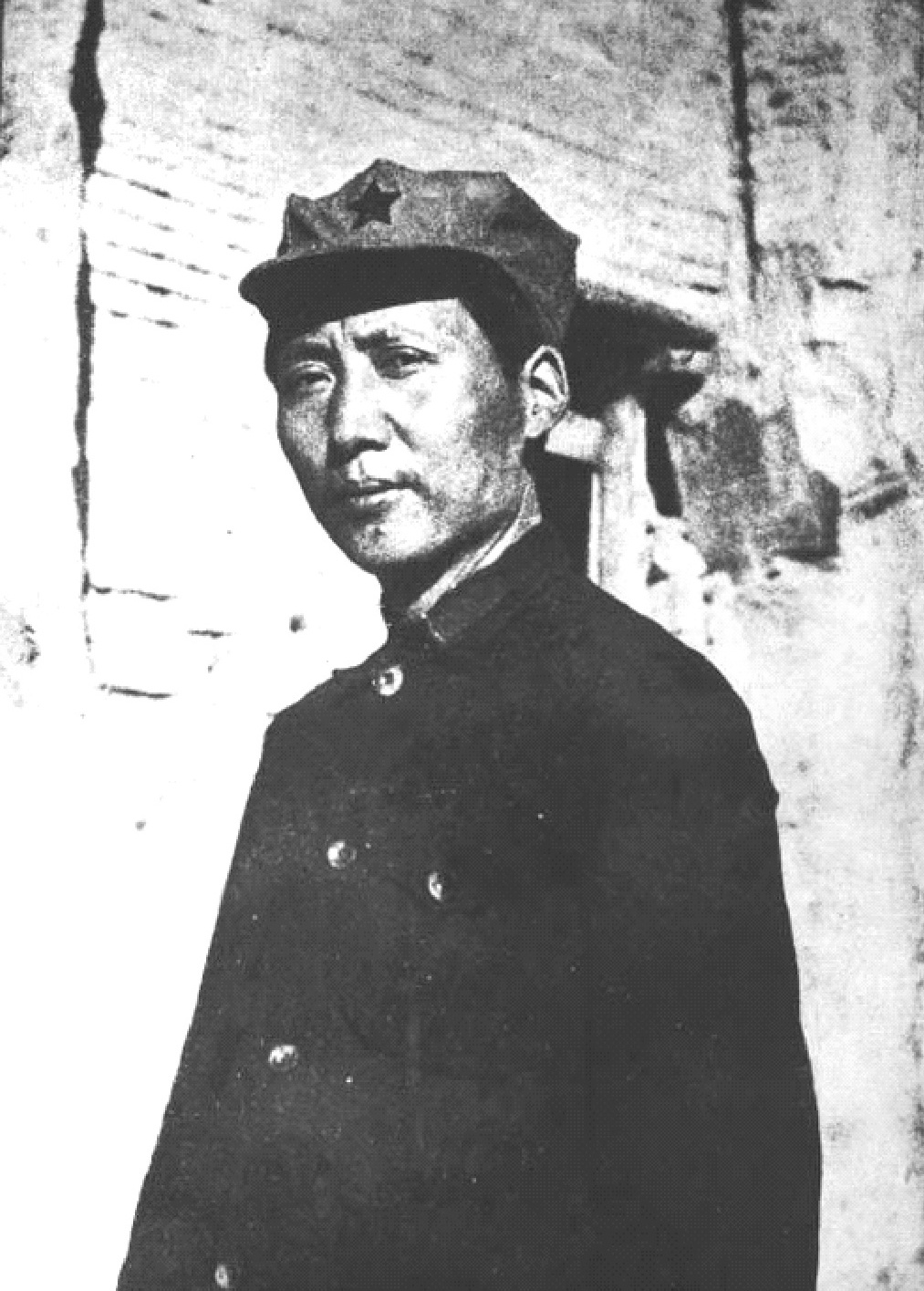 从毛主席的积极防御策略中，学习在被动的环境下积极的寻求主动