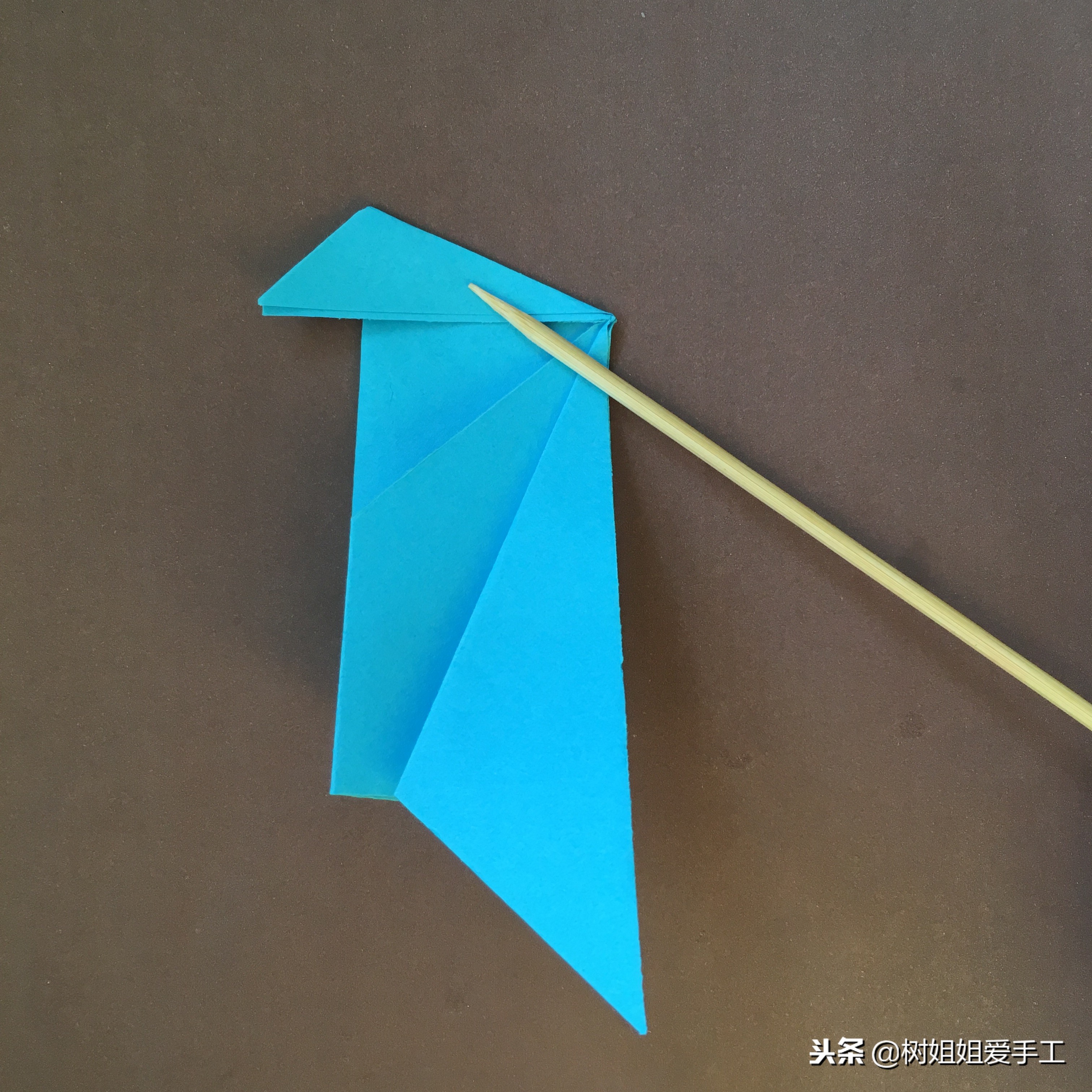 纸折的魔鬼鱼怎么折,1张纸折大嘴鱼教程慢动作简单