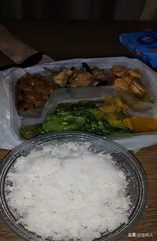 迪拜飞广州的航班熔断了吗,墨尔本飞广州航班熔断