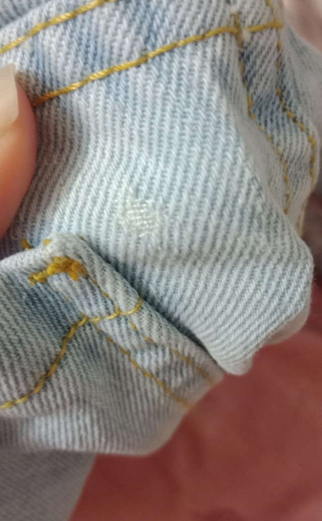 淘宝上的牛仔裤破洞,淘宝买破洞牛仔裤线断了