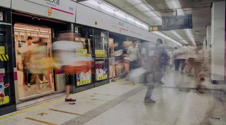 纵横华尔街40年的致胜法则,4条致命铁律华尔街