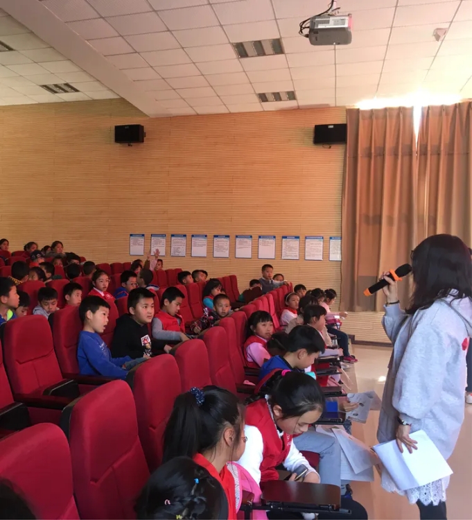 春花秋实，一分耕耘一分收获——盘龙区金色学校媒体报道集