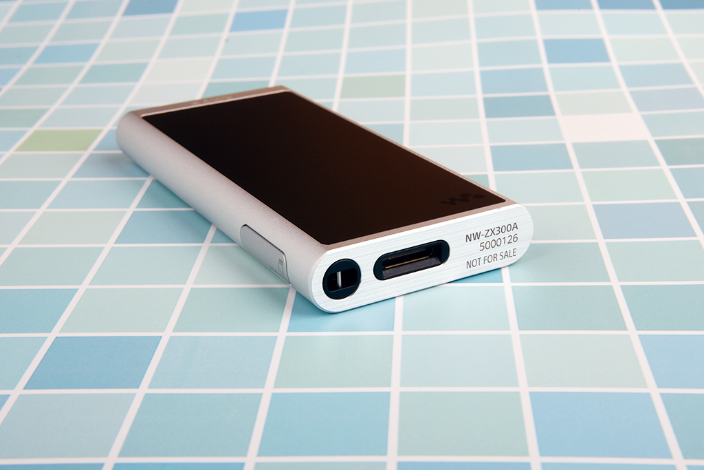 索尼wi-1000x对比评测,索尼wi-c600n和1000x哪款值得买