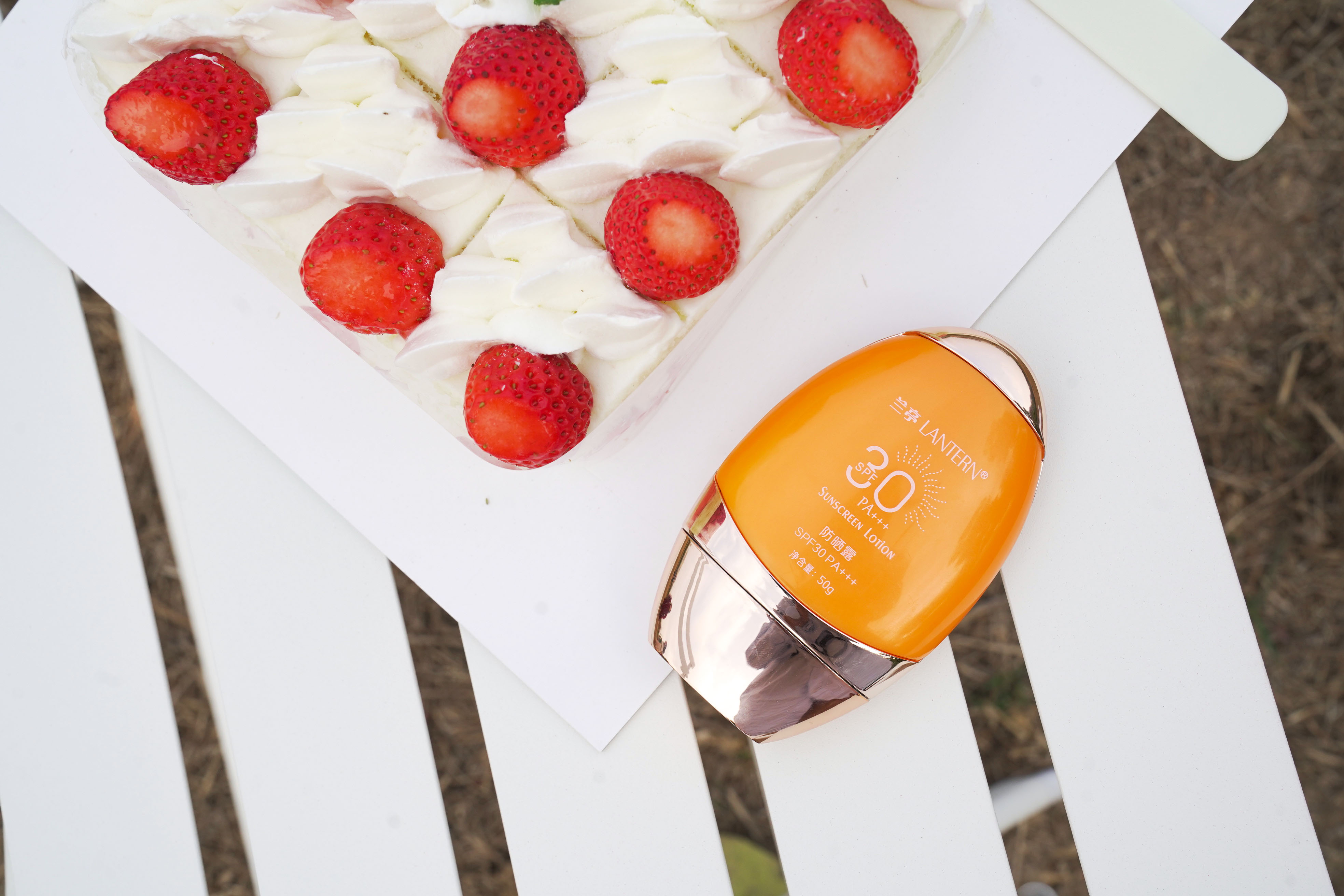 怎么分辨皮肤的角质层有没有受损,怎样知道自己的皮肤角质层是否薄