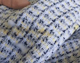 羽绒服局部脏了正确清洗方法,羽绒服脏了教你一招就能清洗干净