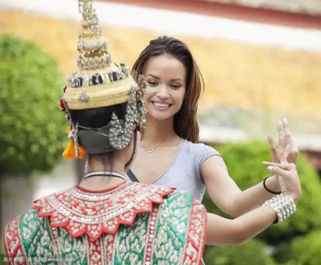 在泰国生活要懂的法律常识,在泰国生活的日常小视频