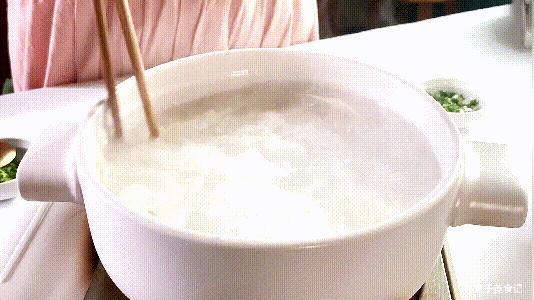 正宗阳春面汤底,汤鲜味美阳春面