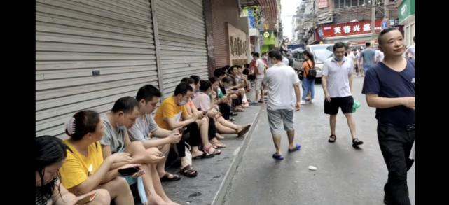 服装厂工人为什么不稳定,服装厂工资高的原因