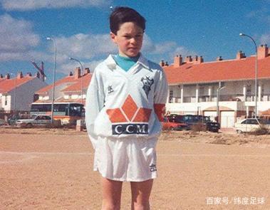 年轻时候的伊涅斯塔,当年的伊涅斯塔