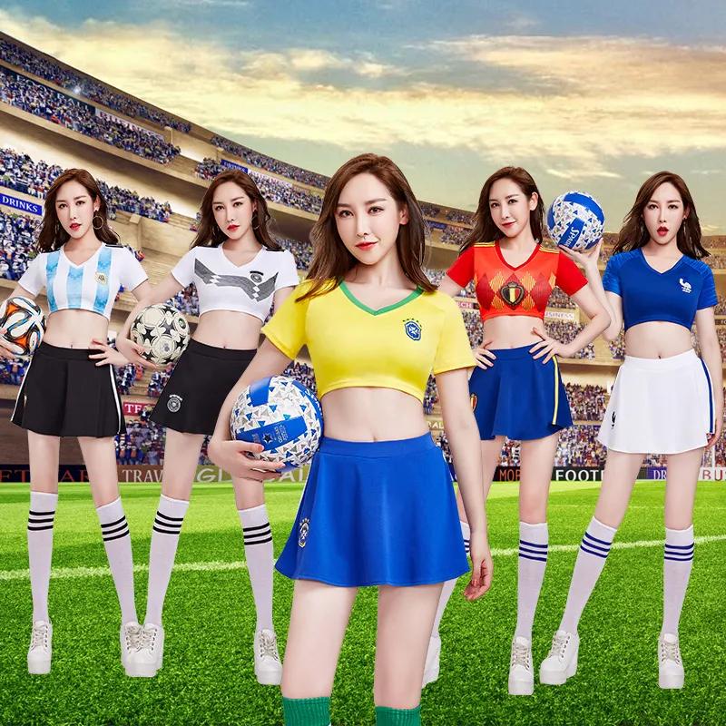 漂亮足球宝贝女生,绿茵场足球宝贝们