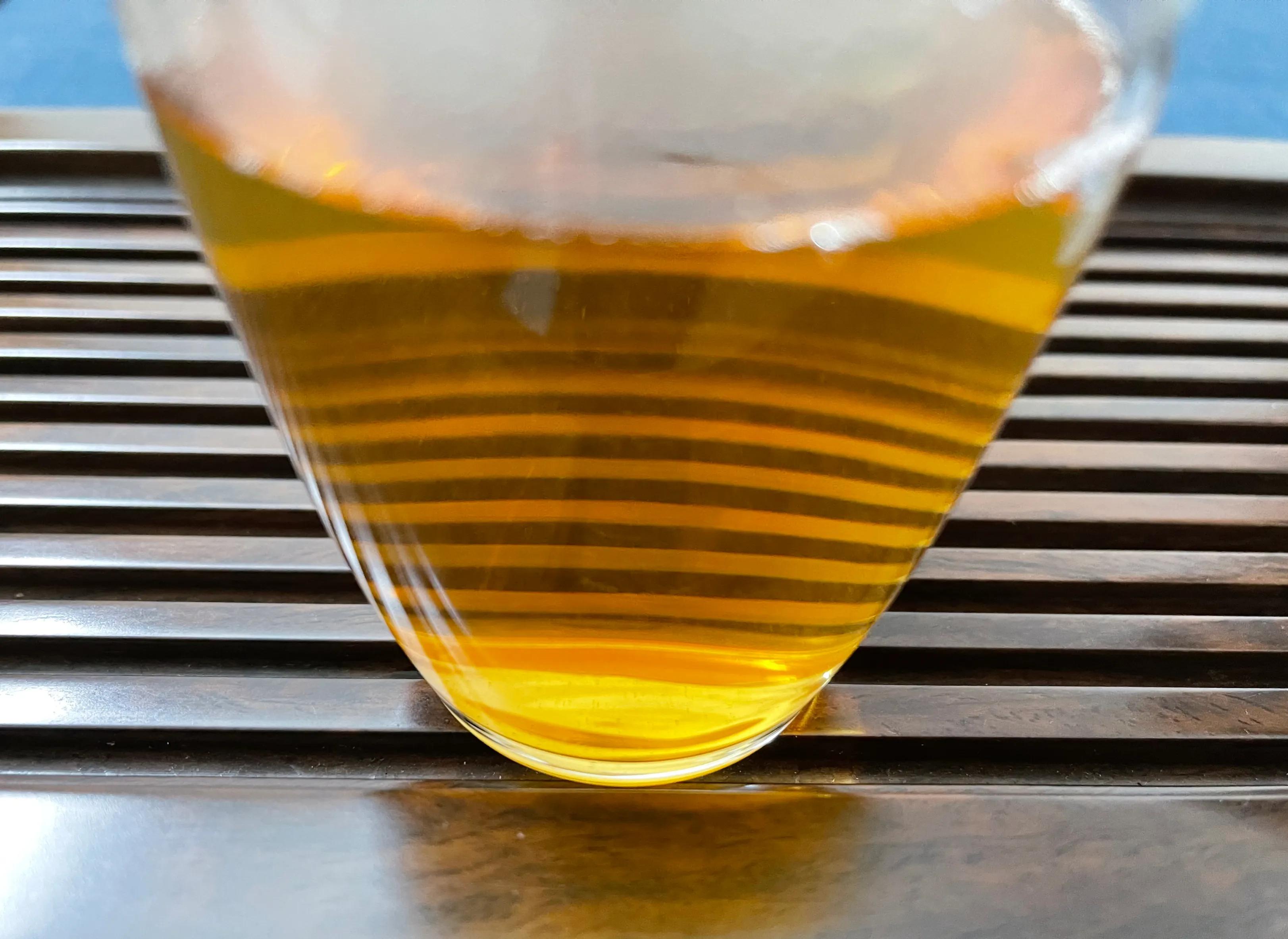 普洱茶开汤视频讲解,普洱茶开茶饼