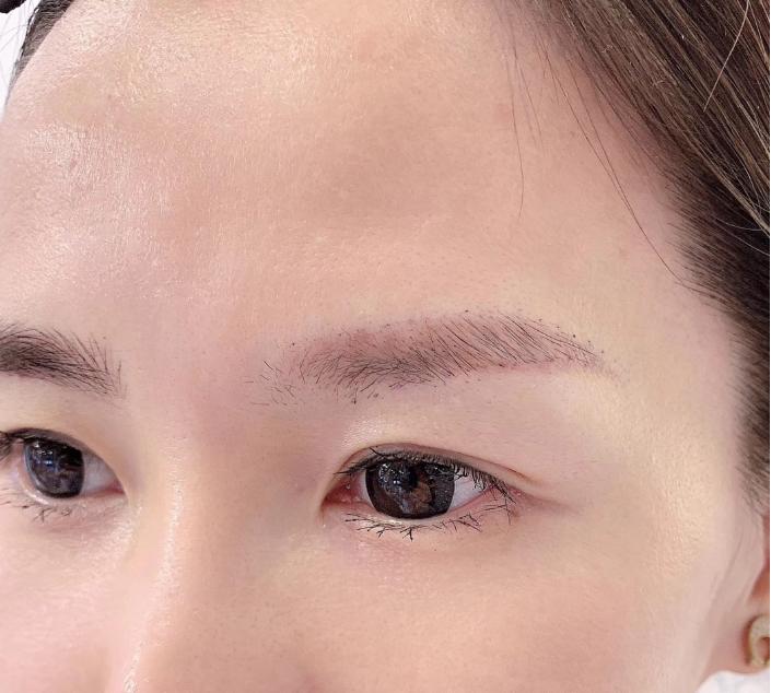 纹眉半年后眉毛颜色深了怎么改浅,如何让纹眉几年后发红的眉毛不红