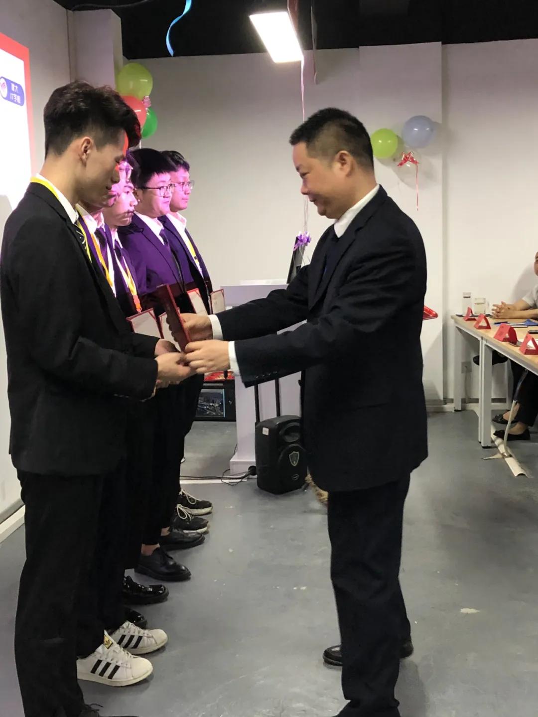 北大青鸟建大it学员回访,北大青鸟西安建大it学院怎么样